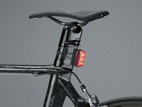 Bądź widoczny. Obowiązkowe i opcjonalne oświetlenie roweru - o czym należy pamiętać?