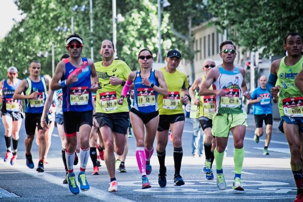 Niezbędnik maratończyka: 8 rzeczy, których potrzebuje każdy biegacz
