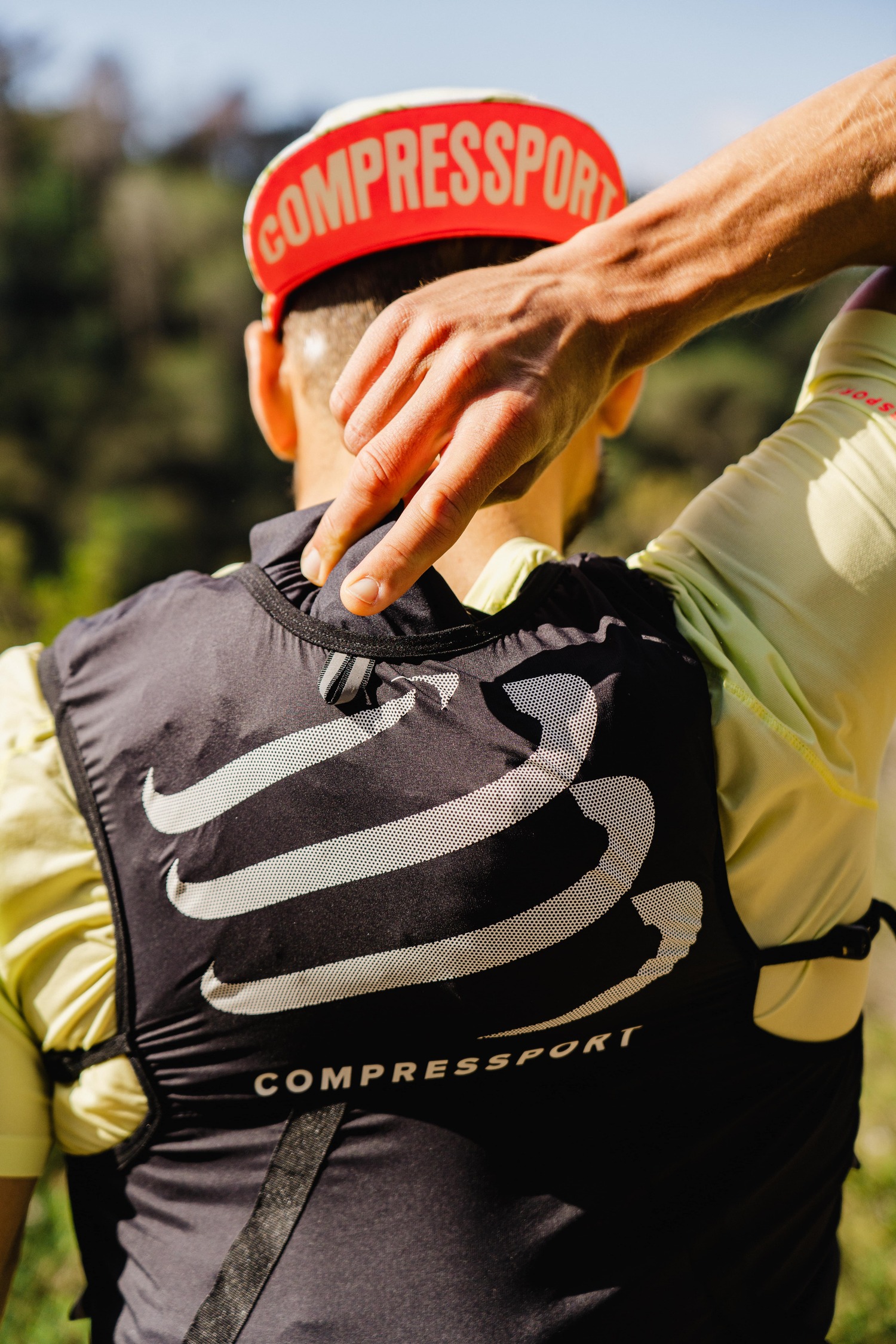 Plecak biegowy do zadań specjalnych - Compressport Ultrun Evo 10 Pack