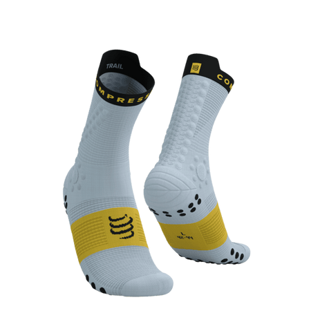 COMPRESSPORT Skarpetki do biegania trailowe PRORACING SOCKS V4 TRAIL grey dawn/ceylon yellow