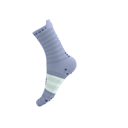 COMPRESSPORT Skarpetki do biegania PRORACING SOCKS V4 ULTRALIGHT RUN HIGH lavender/white