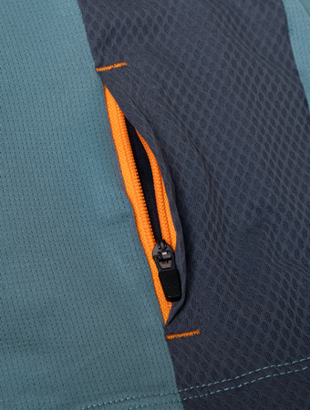 RONHILL Koszulka do biegania TECH 1/2 ZIP S/S TEE monolith/artemis