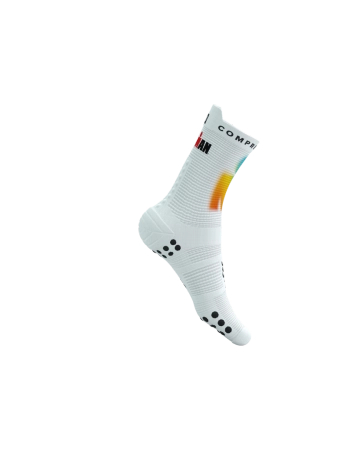 COMPRESSPORT Skarpetki do biegania wysokie PRORACING SOCKS V4 RUN HIGH IRONMAN 2025 white/sunrise