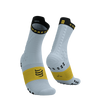 COMPRESSPORT Skarpetki do biegania trailowe PRORACING SOCKS V4 TRAIL grey dawn/ceylon yellow