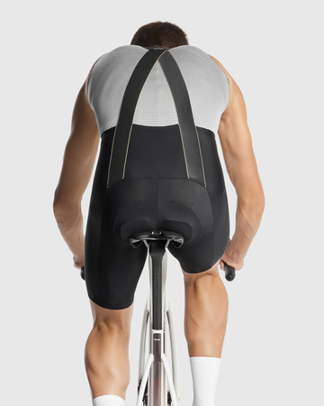 ASSOS Spodenki rowerowe MILLE GTO BIB SHORTS S11 STANDARD black series