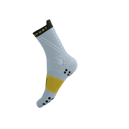 COMPRESSPORT Skarpetki do biegania trailowe PRORACING SOCKS V4 TRAIL grey dawn/ceylon yellow