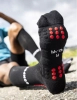 COMPRESSPORT Skarpety kompresyjne FULL SOCKS WINTER RUN black/high risk red
