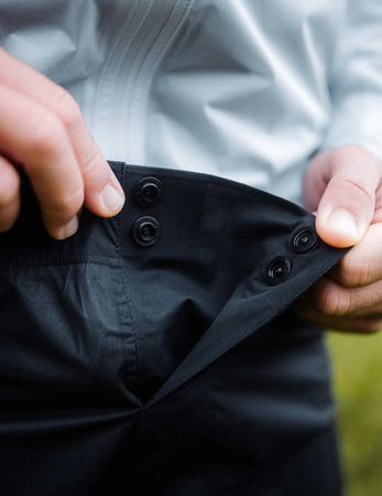 COMPRESSPORT Spodnie biegowe przeciwdeszczowe HURRICANE WATERPROOF PANTS 2.0 black