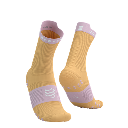 COMPRESSPORT Skarpetki do biegania wysokie PRORACING SOCKS V4 RUN HIGH buff orange/roseateblue