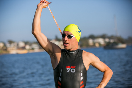 BLUESEVENTY Pianka triathlonowa bez rękawów REACTION SLEEVELESS