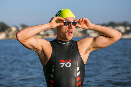 BLUESEVENTY Pianka triathlonowa bez rękawów REACTION SLEEVELESS