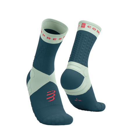COMPRESSPORT Skarpetki do biegania ULTRA TRAIL SOCKS V2.0 stargazer/aqua/fluo red