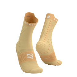 COMPRESSPORT Skarpetki do biegania trailowe PRORACING SOCKS V4 TRAIL impala/buff orange