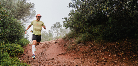 COMPRESSPORT Koszulka biegowa męska TRAIL RACING SS T-SHIRT shadow lime