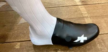 ASSOS Aerodynamiczne ochraniacze na buty RSR SPEED BOOTIES black series