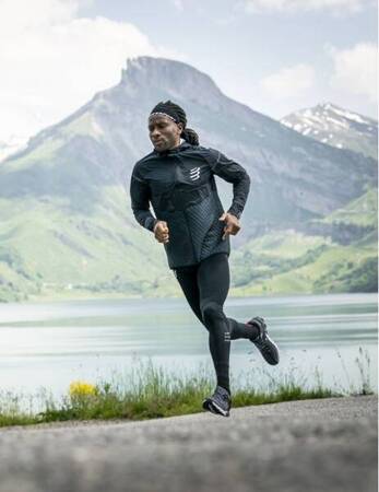 COMPRESSPORT Kompresyjne legginsy do biegania męskie UNDER CONTROL FULL TIGHT black