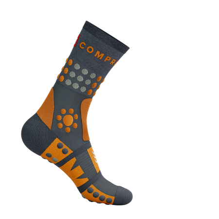 COMPRESSPORT Kompresyjne skarpetki trekkingowe TREKKING SOCKS magnet/autumn glory