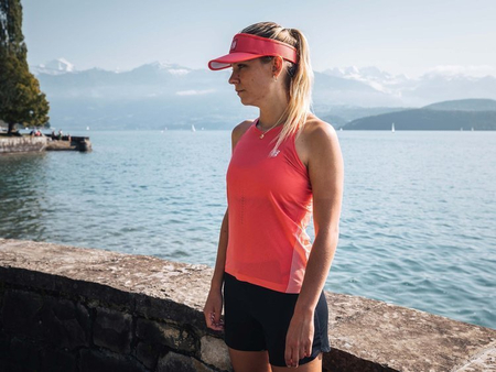 COMPRESSPORT Koszulka biegowa damska PERFORMANCE SINGLET różowa