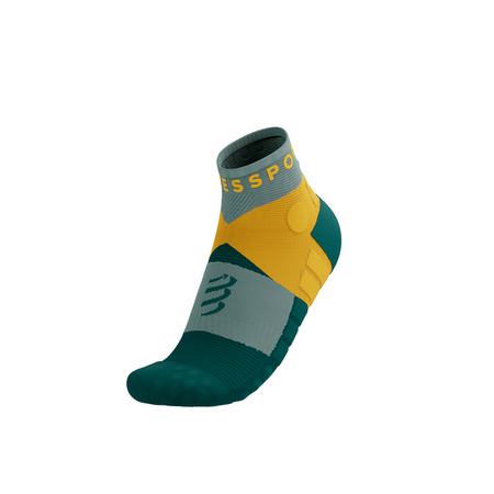 COMPRESSPORT Skarpetki do biegania ULTRA TRAIL SOCKS LOW V2.0 slate grey/saffron