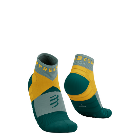 COMPRESSPORT Skarpetki do biegania ULTRA TRAIL SOCKS LOW V2.0 slate grey/saffron