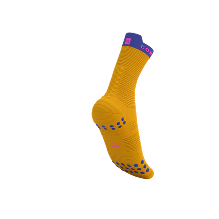 COMPRESSPORT Skarpetki do biegania wysokie PRORACING SOCKS V4 RUN HIGH saffron/dazz blue