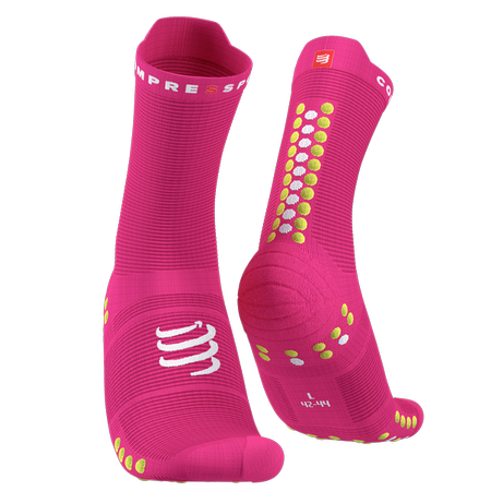 COMPRESSPORT Skarpetki do biegania wysokie ProRacing Socks V4 różowe