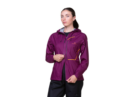 RONHILL Kurtka biegowa damska TECH FORTIFY JACKET blackcurrant/mango