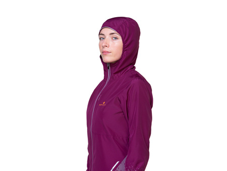 RONHILL Kurtka biegowa damska TECH REFLECT JACKET blackcurrant/reflect